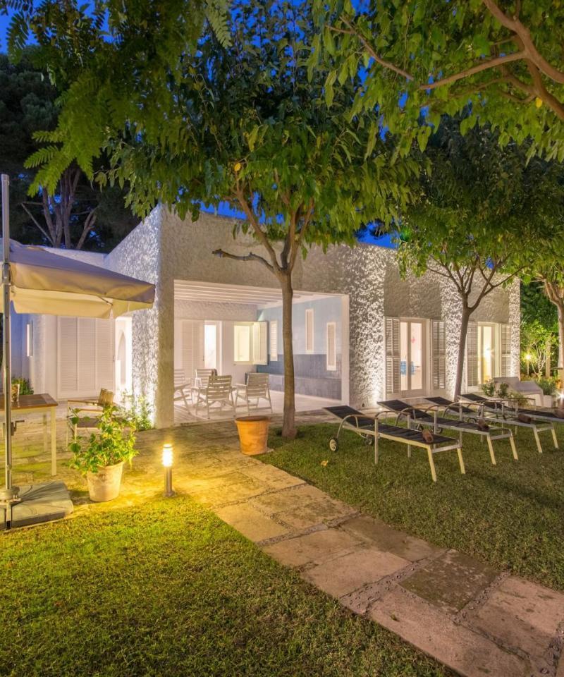 Elegant Beachside Can Catlar Villa