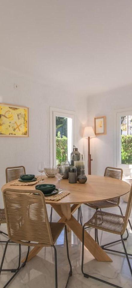 Elegant Beachside Can Catlar Villa – billede 3