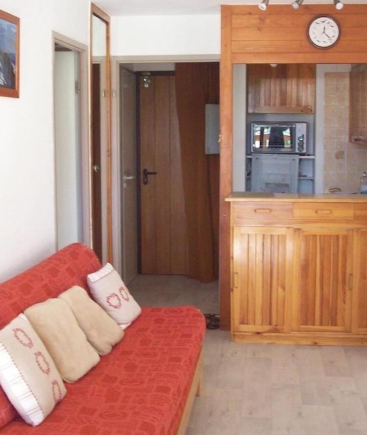 Apartment (1 double bed) – #Ah3 the Snow White