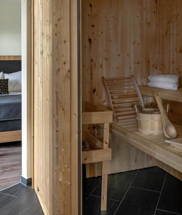 Suite with Sauna (1 large bed) - Free WiFi – Alphatauern Health Resort - Adults Only 15 Plus