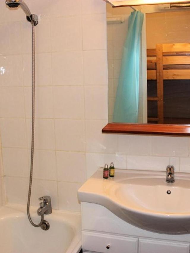 Residence Neves - Charmant Studio 4 Personnes Dans Le Quartier Anime de la Station Mae-7704 – bild 2