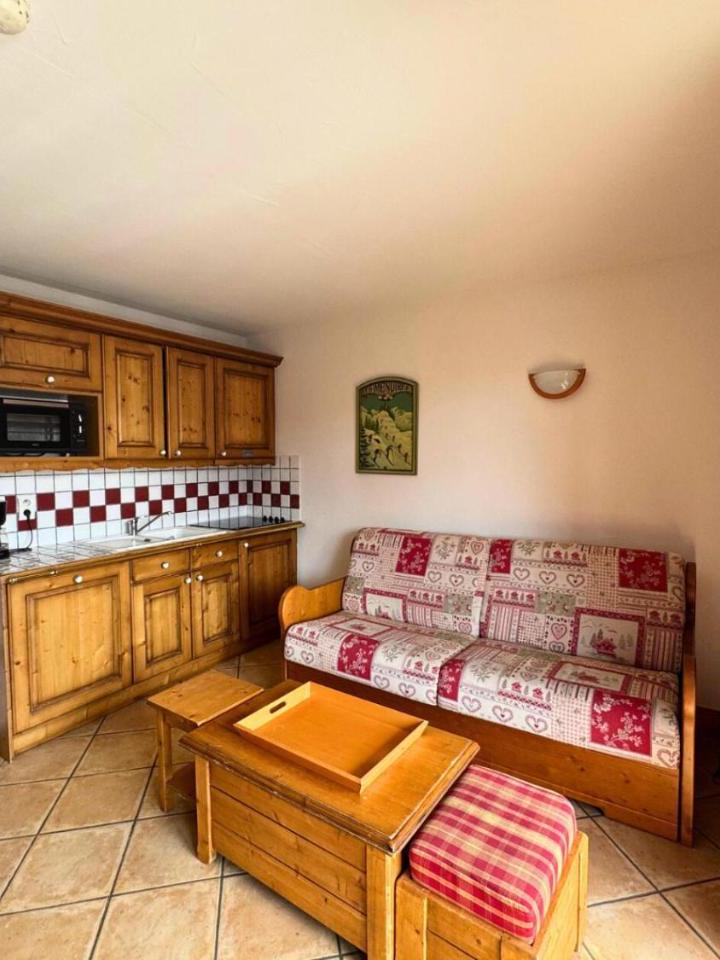 Apartment (Bedroom#1: 2 single beds, Bedroom#2: 2 bunk beds) – Residence Hameau Des Airelles - Appartement Dans Une Residence 4 Personnes Proche Des Pistes Mae-9123