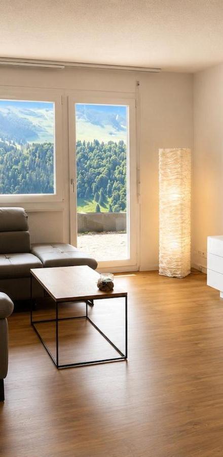 Moderne Wohnung Mit Sonniger Terrasse, Blick Auf Die Berge Und Das Engelbergertal – billede 2