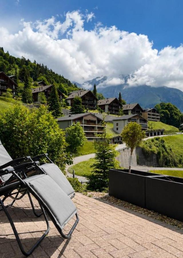 Moderne Wohnung Mit Sonniger Terrasse, Blick Auf Die Berge Und Das Engelbergertal – billede 7