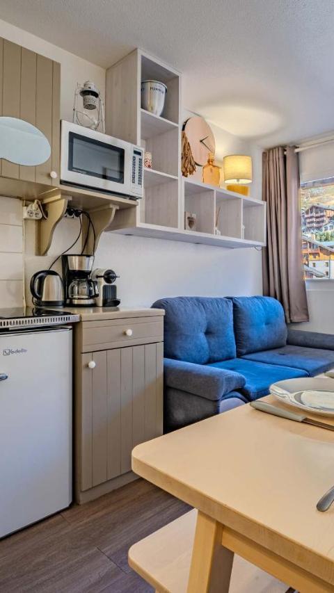 Heart of Val Thorens, Studio Apt, Balcony Views – Val Thorens
