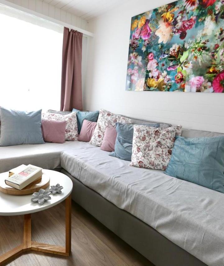 Superior Studio (2 single beds) - Free WiFi – Alp Apartments Centre Location with Traditional Design And Self Check-In