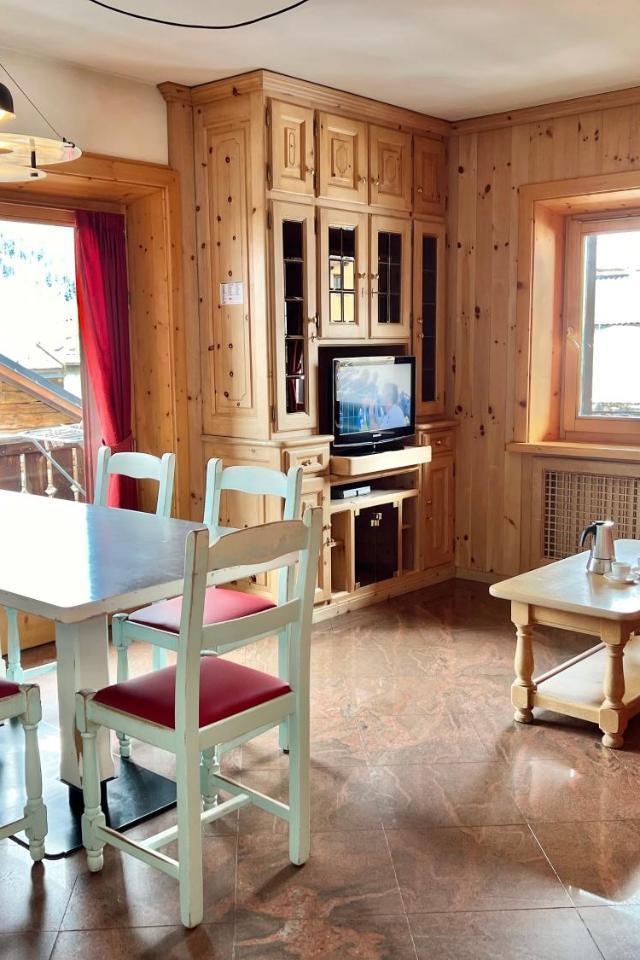 Bike&Ski Saroch Apartments