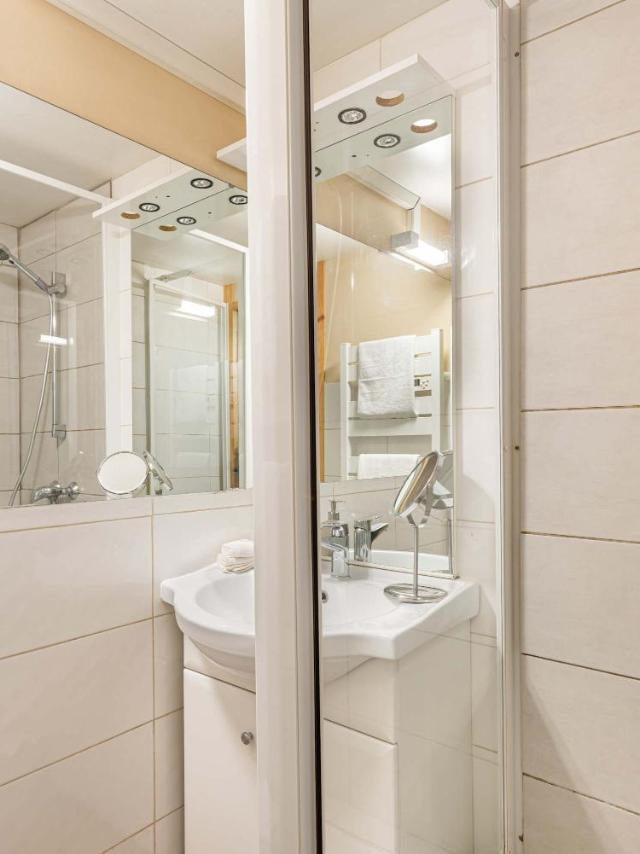 Residence Arcelle, Ski In-Out with Wifi in Val Thorens, "V1" by Versant Collection – bild 8