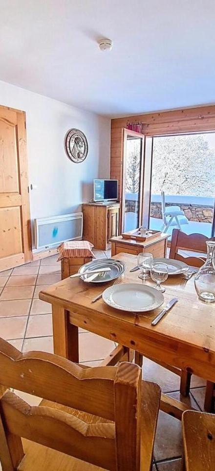 Apartment – Residence Hameau Des Airelles - Appartement Spacieux. Proche Des Pistes. Balcon Mae-6003