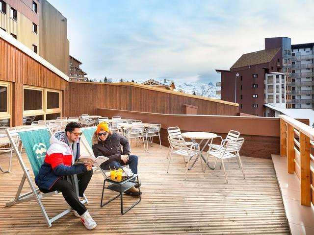 Retreat with Shared Pool And Terrace – billede 9
