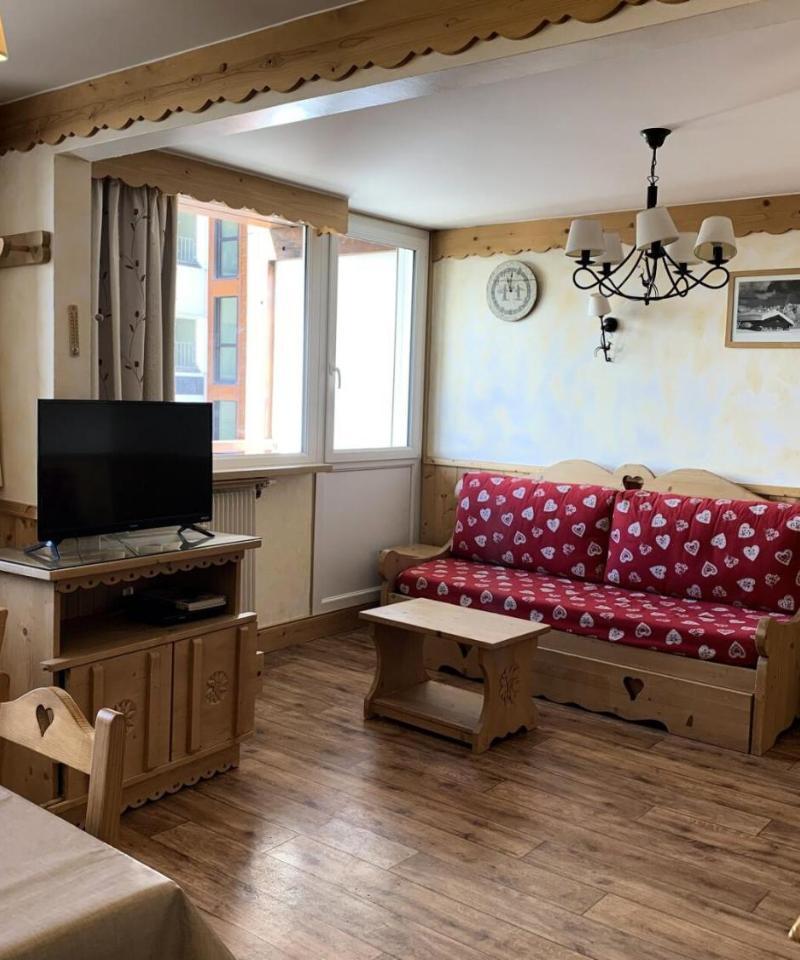 Residence Lauzes - Appartement 6 Personnes Avec Cuisine Equipee Aux Menuires Mae-4684