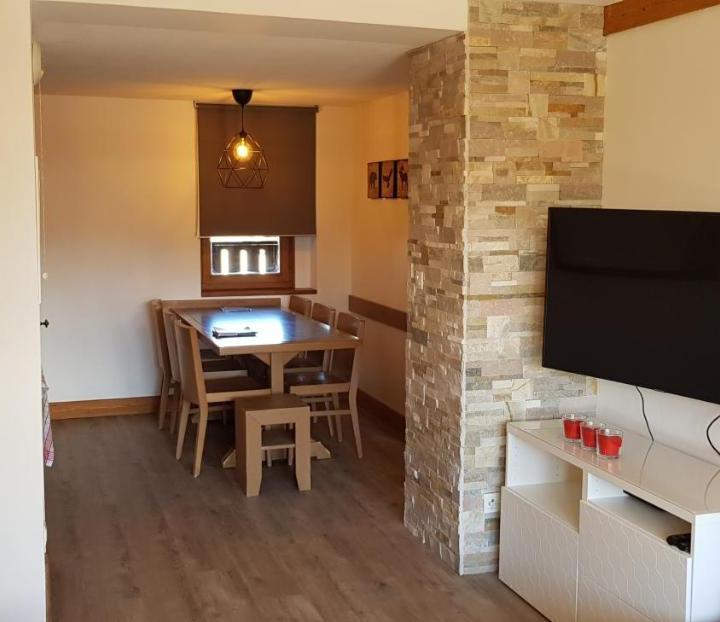 Apartment (2 single beds) - Free WiFi – L'ours Blanc