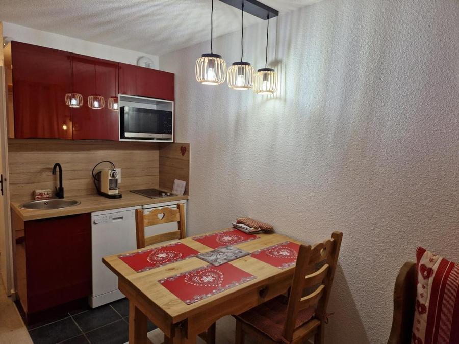 2 Piece Cabine Val Thorens