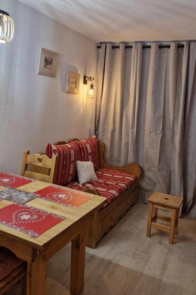 2 Piece Cabine Val Thorens – bild 3