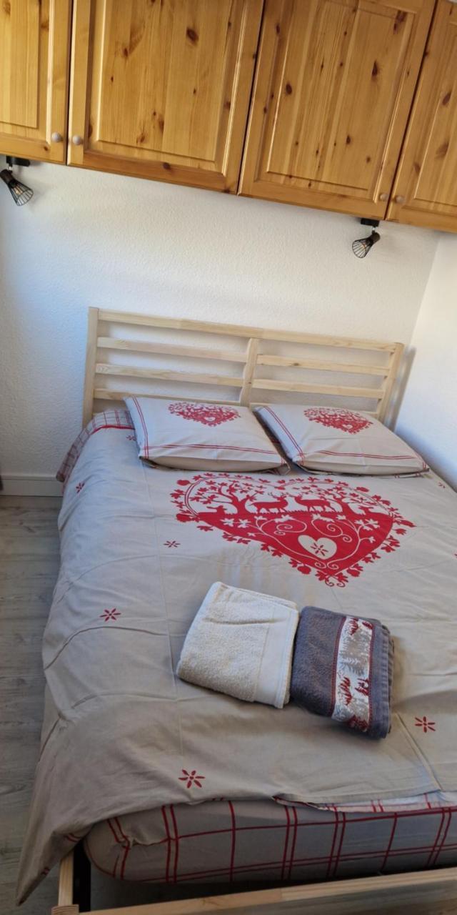 2 Piece Cabine Val Thorens – bild 5