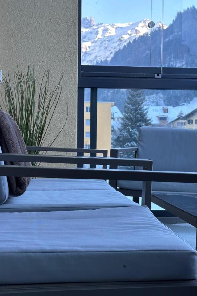 Alpine Escape Titlis, Ski, Lake