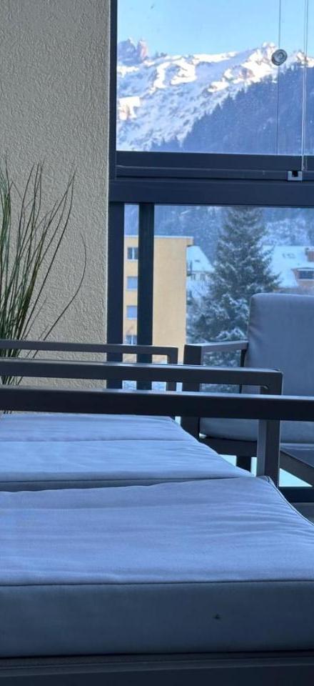 Alpine Escape Titlis, Ski, Lake – billede 1