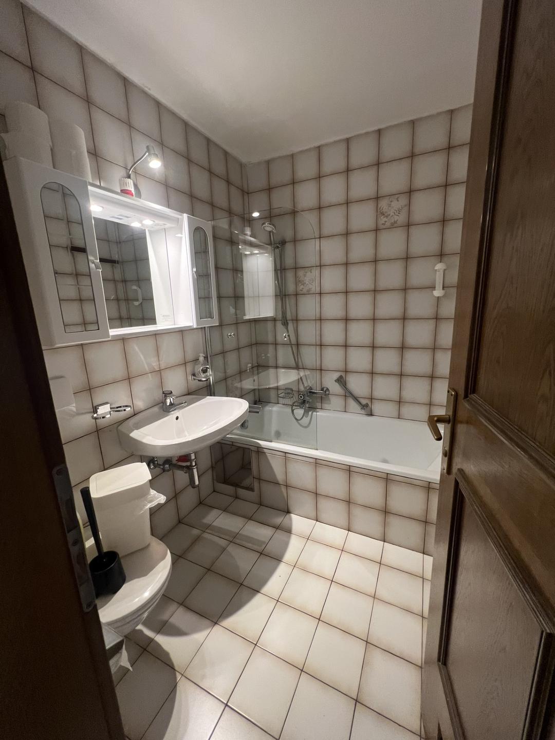 Studiolejlighed m balkon max 4 pers. – Chalet Haus Elfie