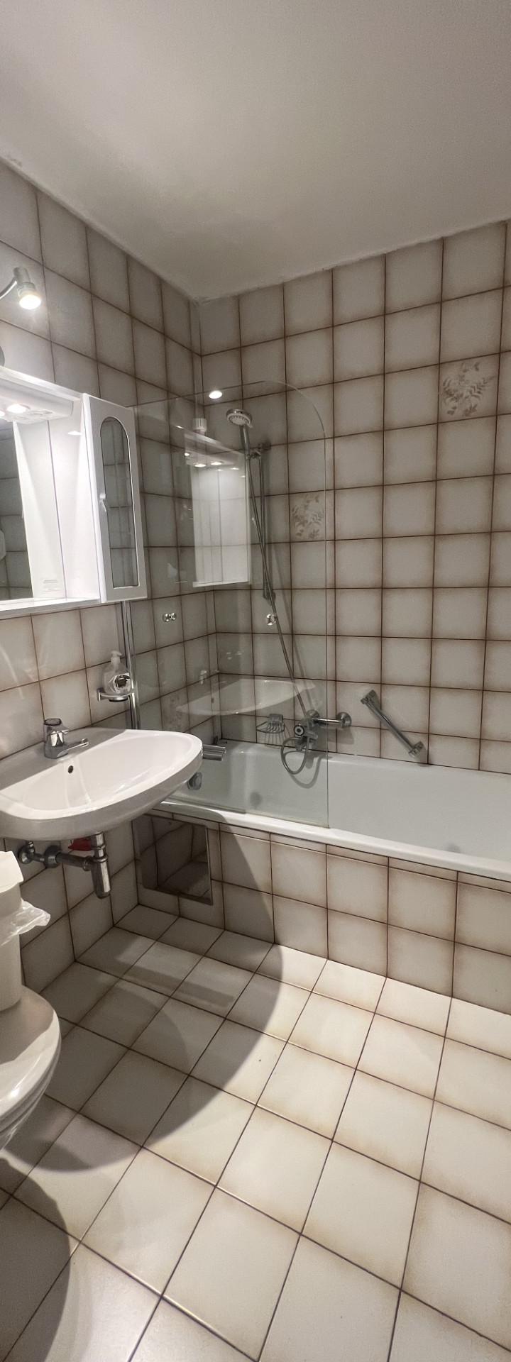 Studiolejlighed m balkon max 4 pers. – Chalet Haus Elfie