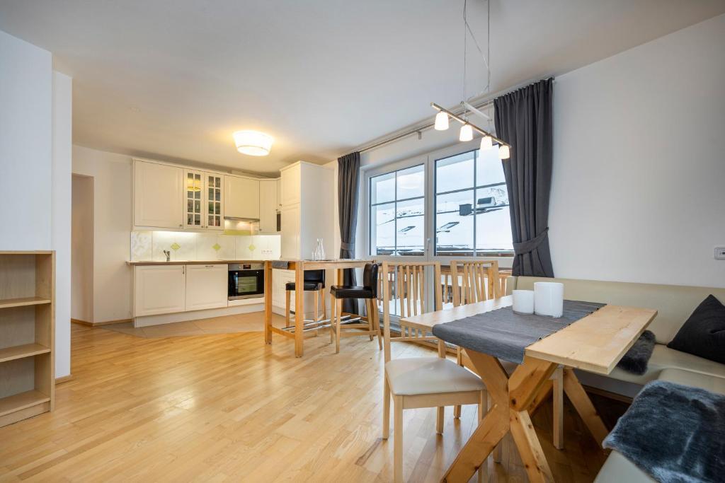 3-værelses lejlighed med balkon – Appartement Haus Faßwald