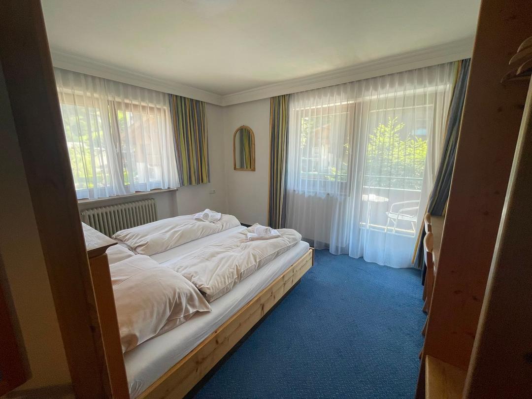 Dobbeltværelse med balkon max 2 pers. – Heli's B&B (Hinterglemm)