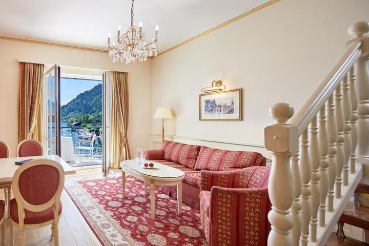 Suite m balkon “3 Full payer” max 5 pers. – Grand Hotel (1/6)