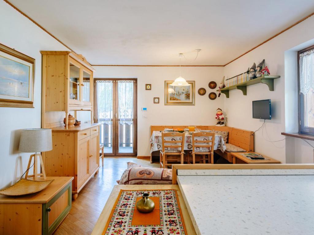 3-rumslägenhet med balkong 46 m2 – Casa Marmolada (Penia)