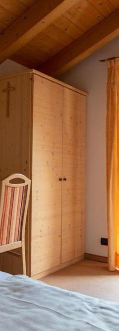 2-værelses lejlighed med balkon – Chalet Loredana