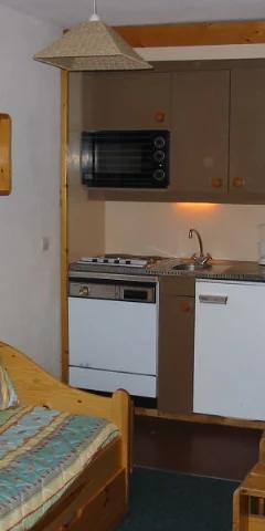 Arcelle 402 – Arcelle Residence