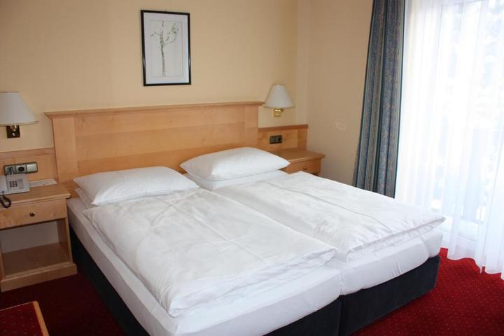 Dobbeltværelse ECO max 2 pers. – Hotel Alpina Bad Hofgastein (1/2)