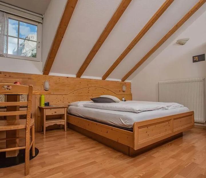 3-værelses lejlighed med balkon | max 4 pers. (78 m2) – Enrosadira (Alba)