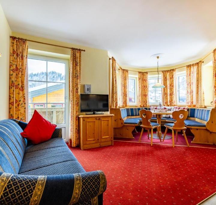 4-værelses lejlighed med balkon – Breitlehenalm Hotel