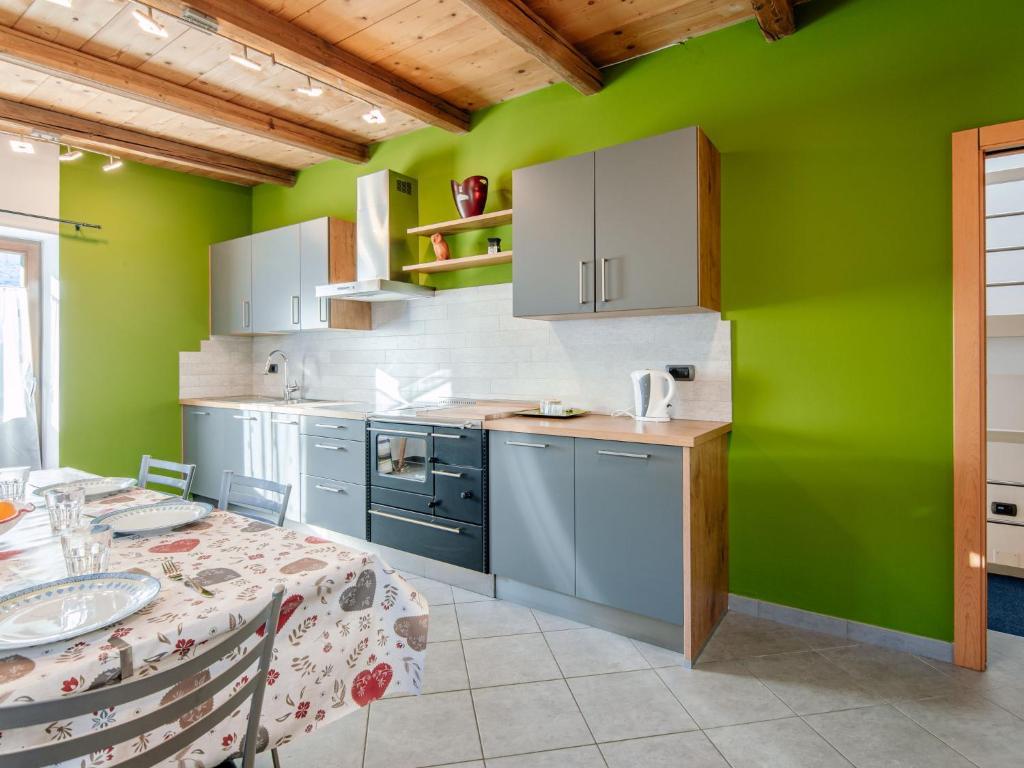 4-rumslägenhet med balkong – Casa Marmolada (Penia)
