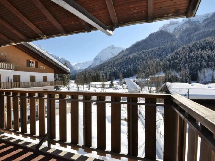 3-værelses lejlighed med balkon – Condominio Val di Fassa (Alba) (1/12)