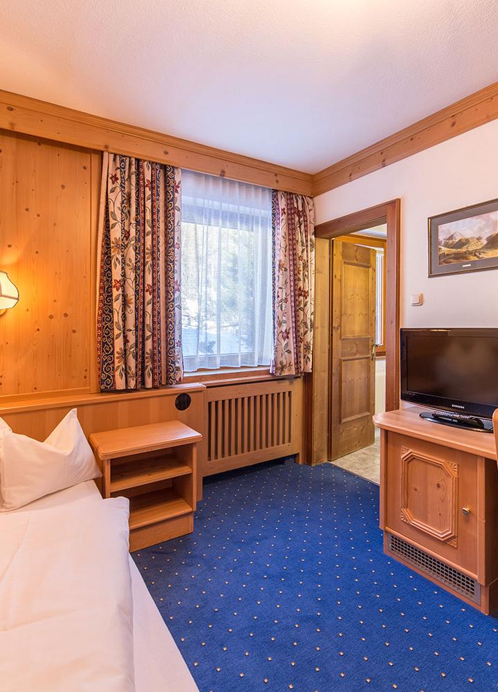 Enkeltværelse – Hotel Karl Schranz