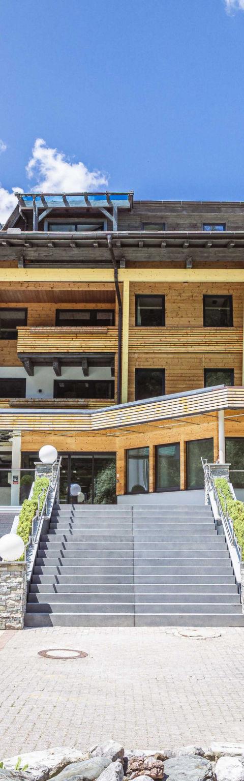 mit 2 SZ & privaten Wellnessbereich – Saalbach