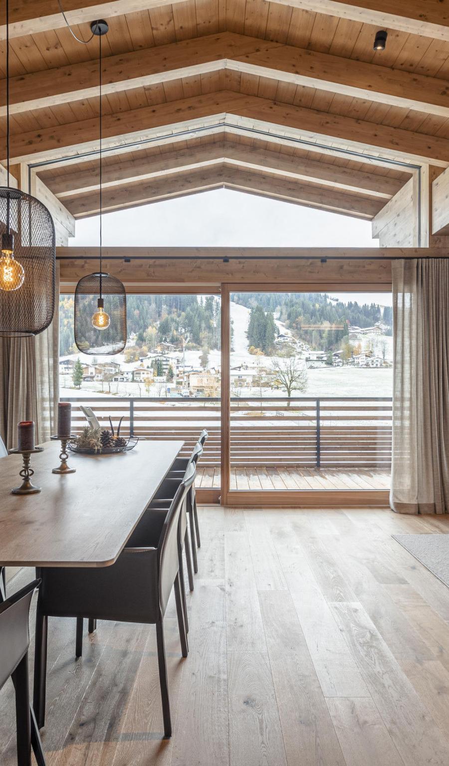 Penthouse mit 3 Schlafzimmern & Kamin