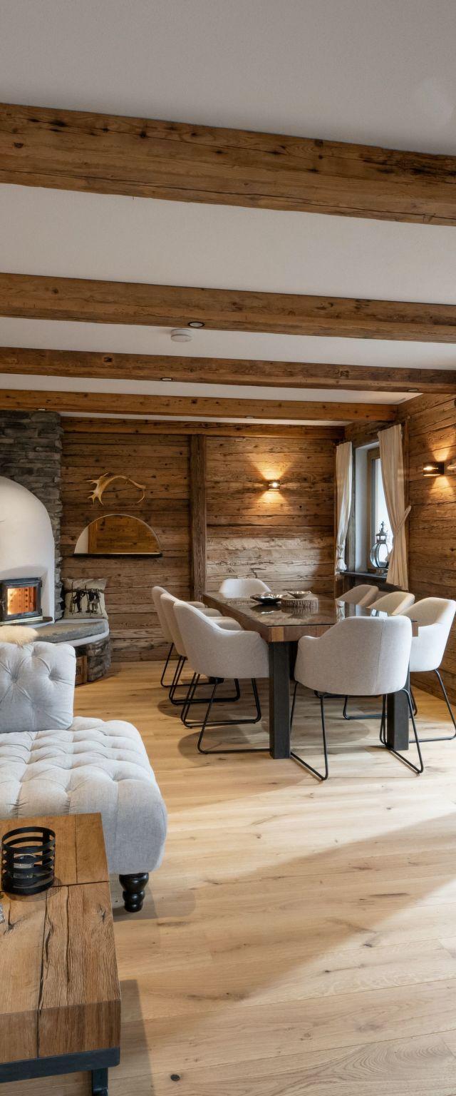 Alpine Lodge