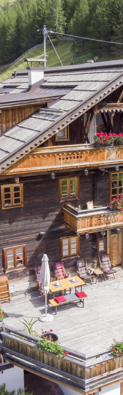 Beim Holzschnitzer – Sölden