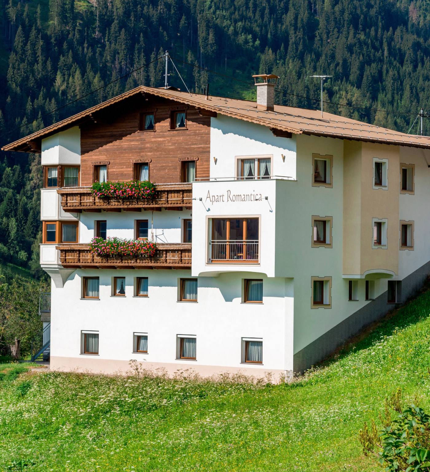 Apart Romantica, St. Anton