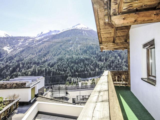 Hus, Flirsch – billede 33