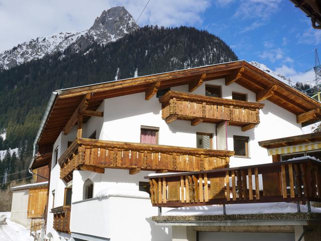 Hus, Flirsch – billede 41