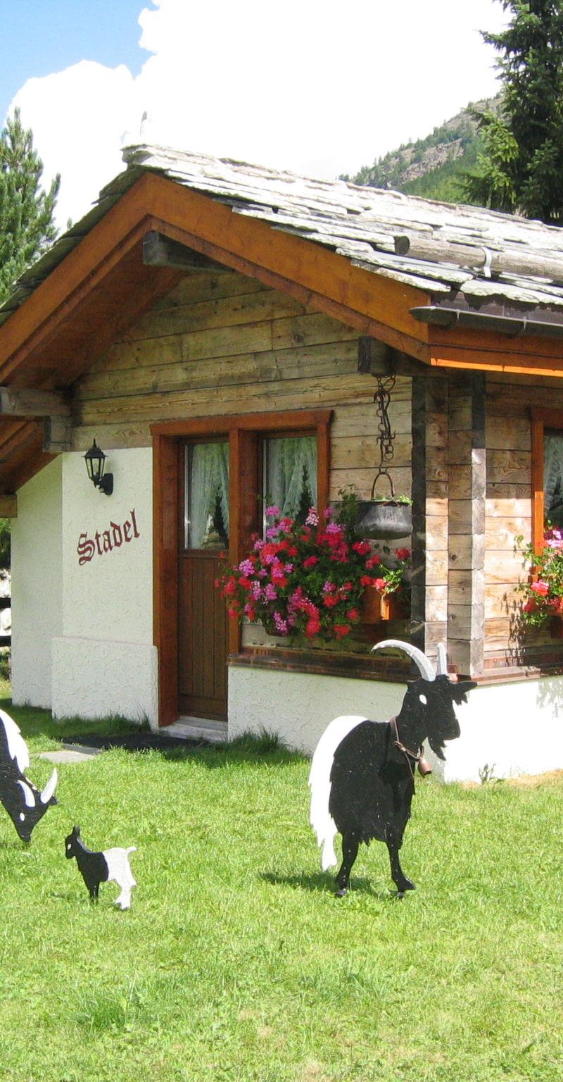 Hus, Saas-Grund
