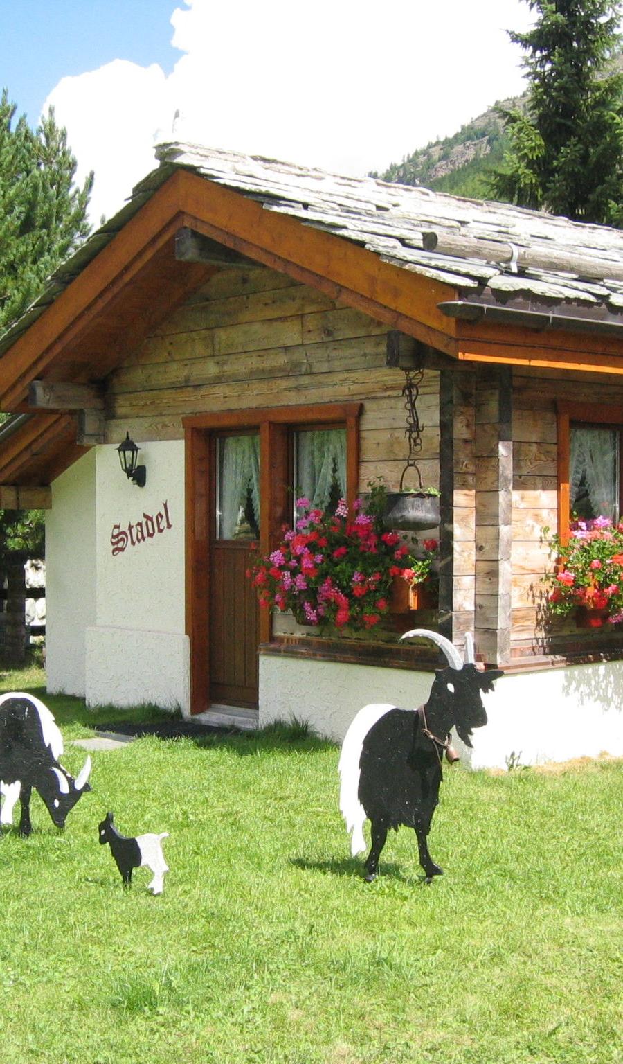 Hus, Saas-Grund