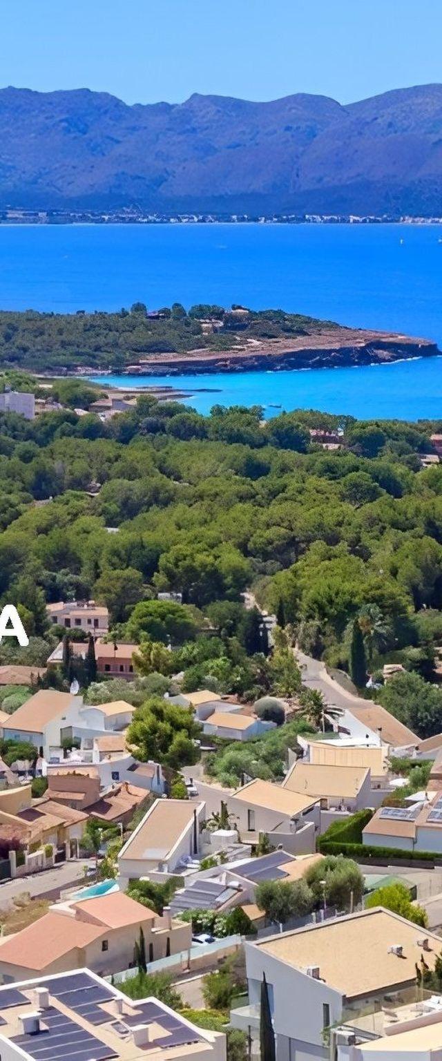 Villa "Calma" mit privatem Pool und Meerblick