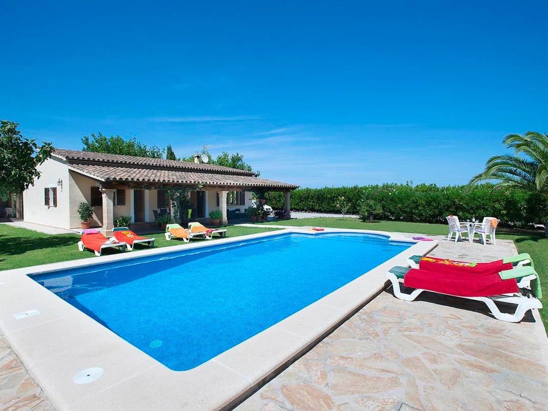 Hus (6 pers.) – Schönes Ferienhaus in Alcúdia mit Großem Pool