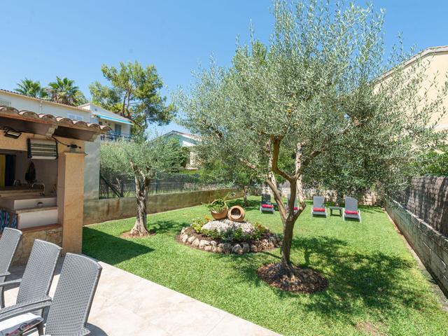 Stilvolle Villa mit Terrasse und Nähe zum Strand – billede 25