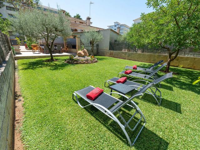 Stilvolle Villa mit Terrasse und Nähe zum Strand – billede 31