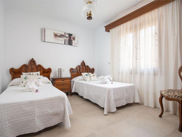 Stilvolle Villa mit Terrasse und Nähe zum Strand – billede 7