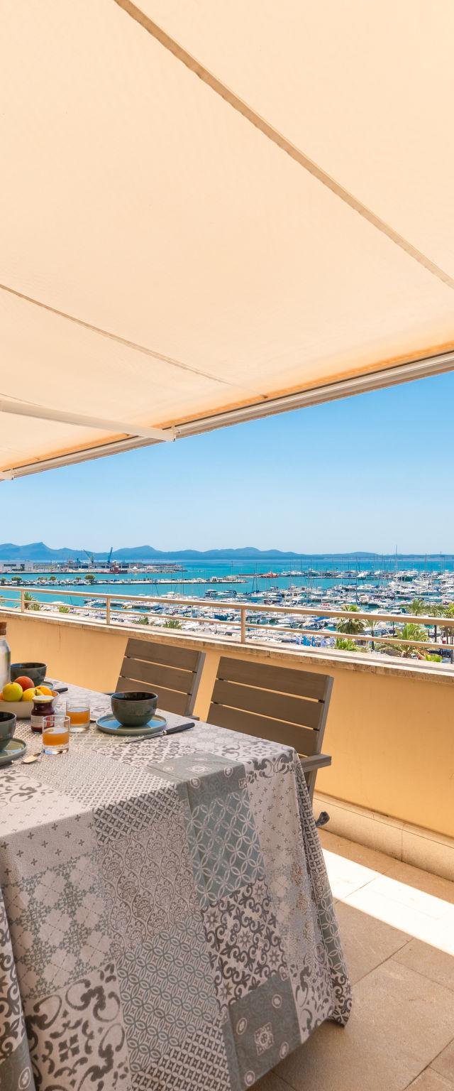 Nautic Sea Views